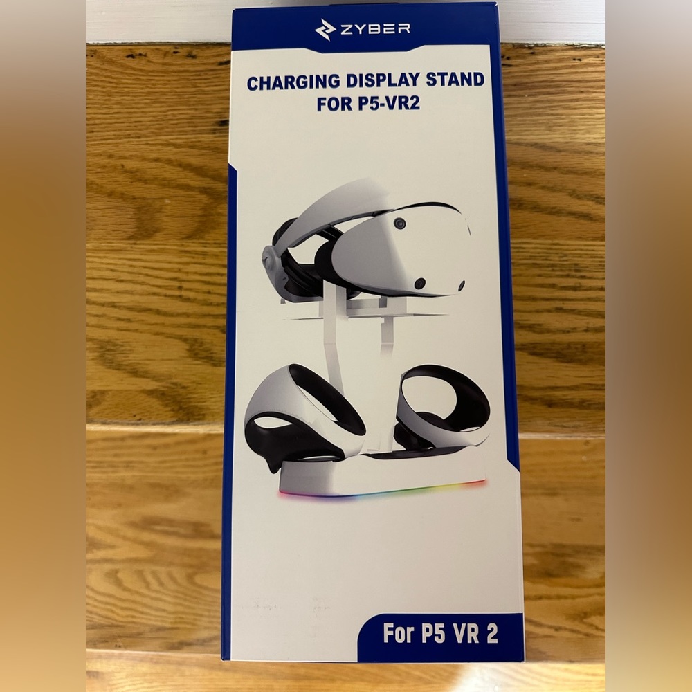Charging station for virtual reality